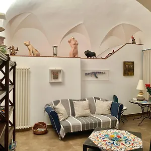 La Maison De L'artiste & Bike Apartment